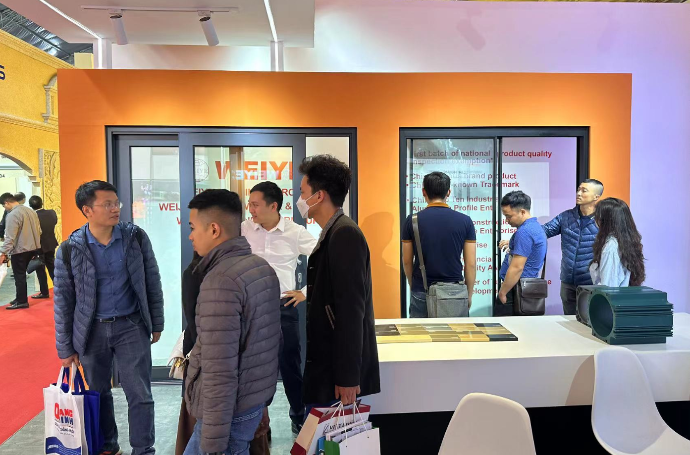 东南亚双展“狂飙”，，，，，，yl6809永利铝材亮相越南、菲律宾建材展
